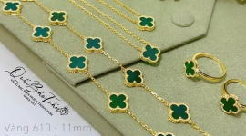 Tặng gì cho người yêu dịp 8/3? Trang sức vàng đang lên ngôi!