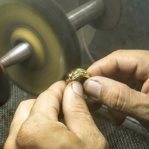 Sửa Chữa - Làm Mới 