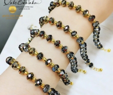 Chuỗi phale nâu mix charm vàng