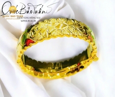 Vòng cốt chạm hoa văn 2c0