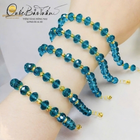 Chuỗi phale xanh mix charm vàng