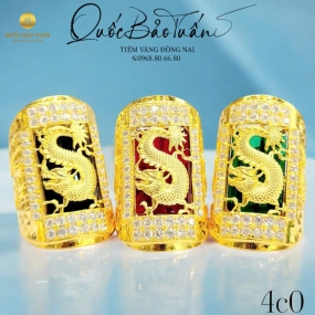 Nhẫn rồng mặt đá