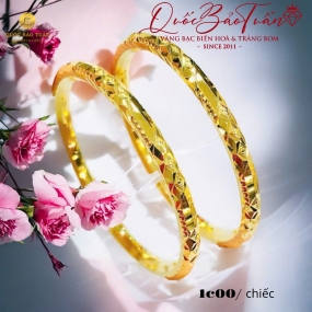 Vòng tay kim cương có khoá