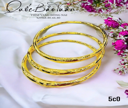 Kiềng cốt chạm hoa văn 5c0